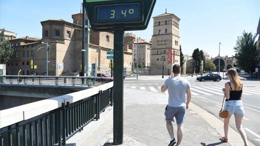 Subida de temperaturas y viento flojo con intervalos moderados en el valle del Ebro