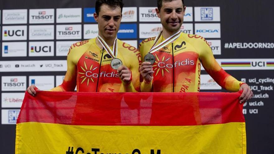 Plata para Mora y Torres en madison