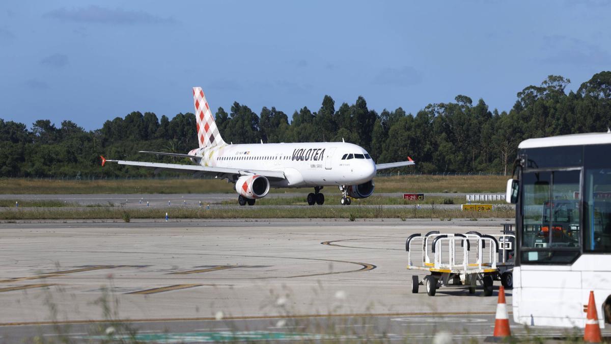 El Aeropuerto de Asturias.