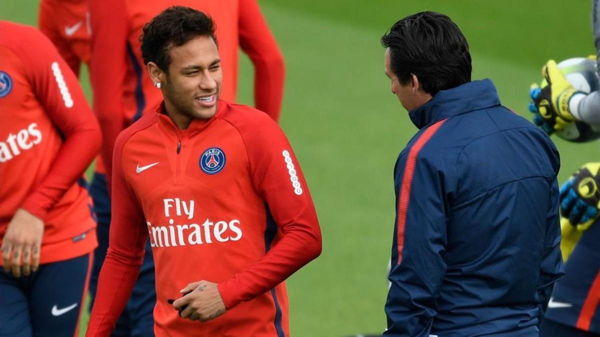 Emery y Neymar se vieron las caras