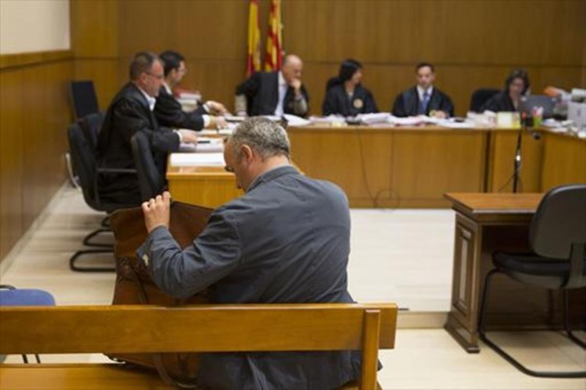 Jordi Alonso Callejo, en el judici celebrat a l’Audiència de Barcelona i que es va iniciar el 17 de juny passat. Jordi Alonso Callejo, en el judici celebrat a l’Audiència de Barcelona i que es va iniciar el 17 de juny passat.