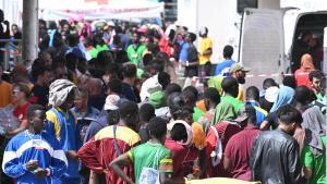 Lampedusa colapsada tras la llegada de 6.000 inmigrantes en 24 horas.