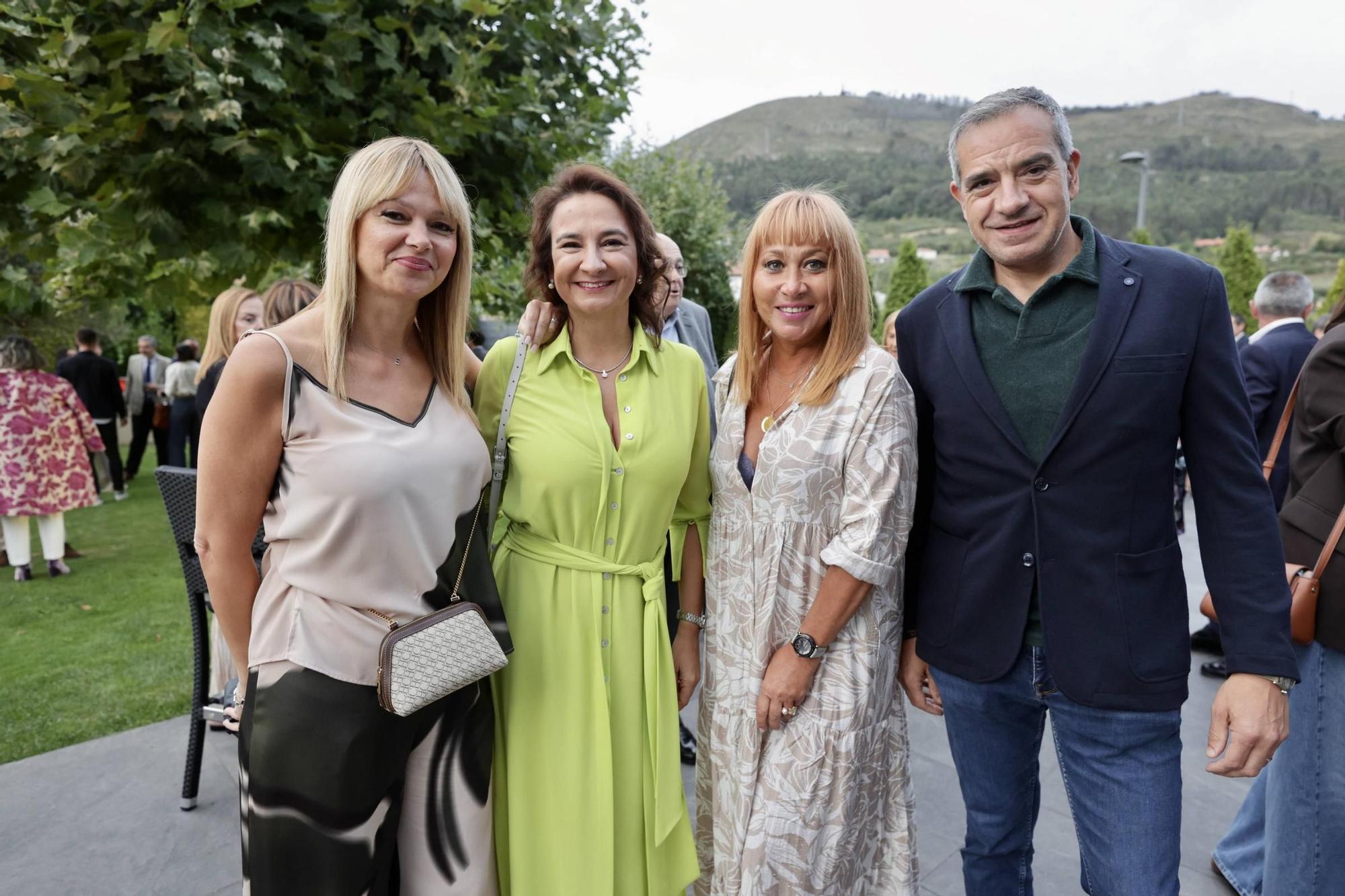 El 50 aniversario de los reyes del vermú de Oviedo: la fiesta de La Paloma en Casa Lobato.