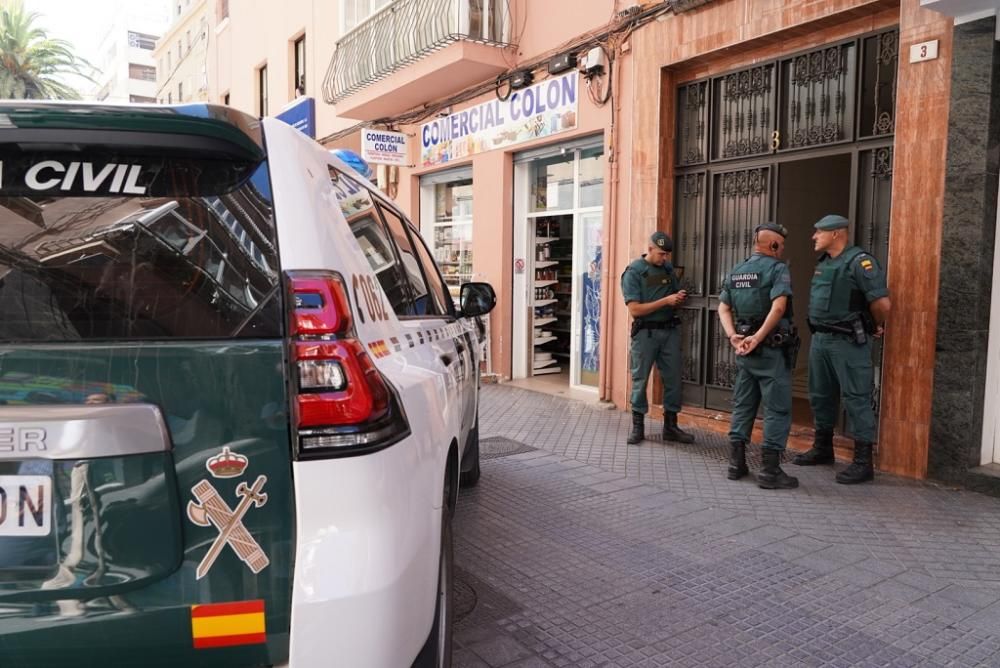 Operación de la Guardia Civil contra el blanqueo de dinero del narcotráfico en Málaga y Ceuta.