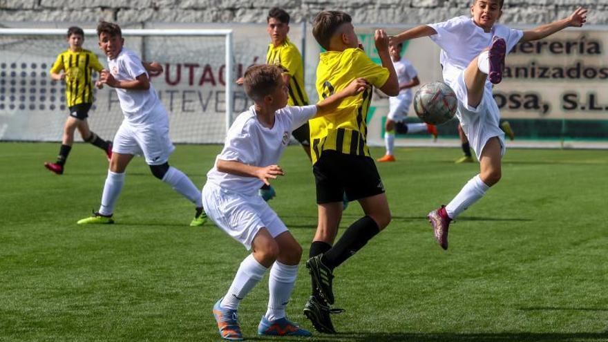 La Copa Ribadumia inicia la fiesta del mejor fútbol infantil