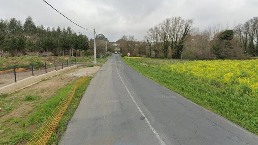 Interceptado un conductor inconsciente que cuadriplicaba la tasa de alchol en medio de la carretera Cambre-Carral