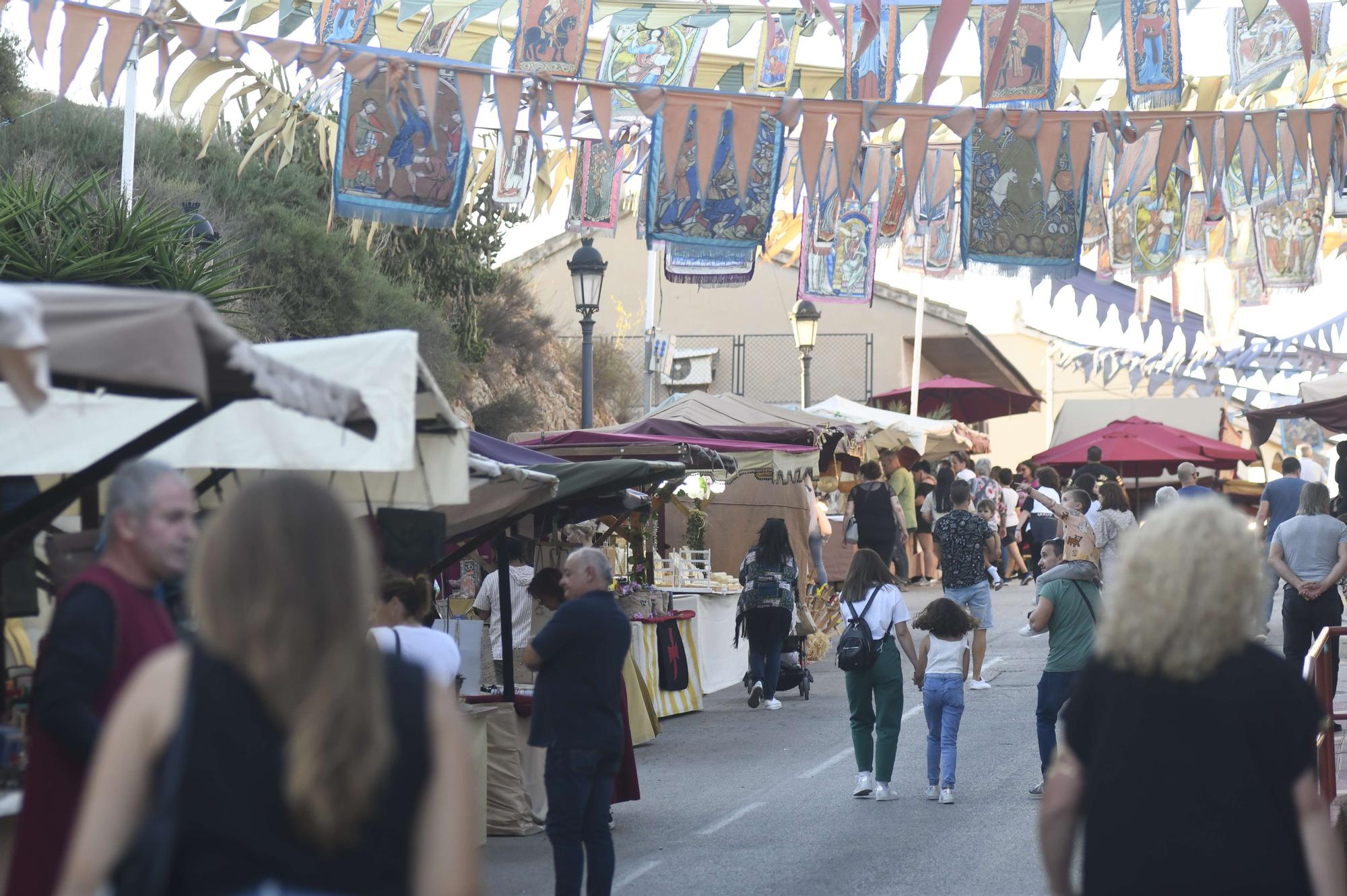 El mercadillo medieval de Guadalupe, en imágenes