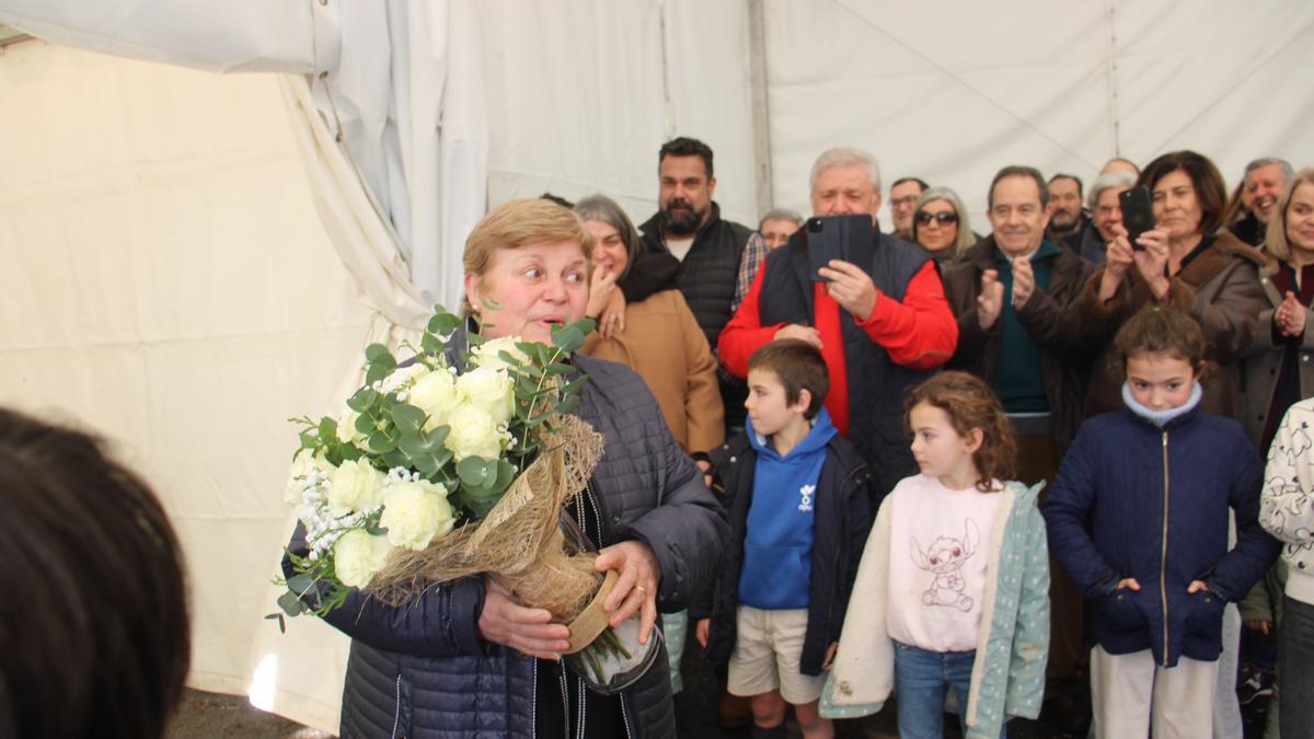El homenaje de Robleda a Chelo tras 40 año detrás de la barra