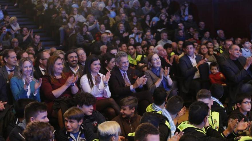 Imagen de la presentación de la ciudad deportiva en Mos.