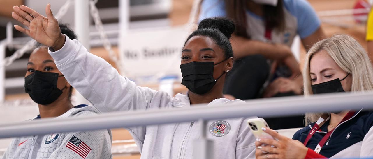 Simone Biles decide no competir en las finales de salto y barras asimétricas