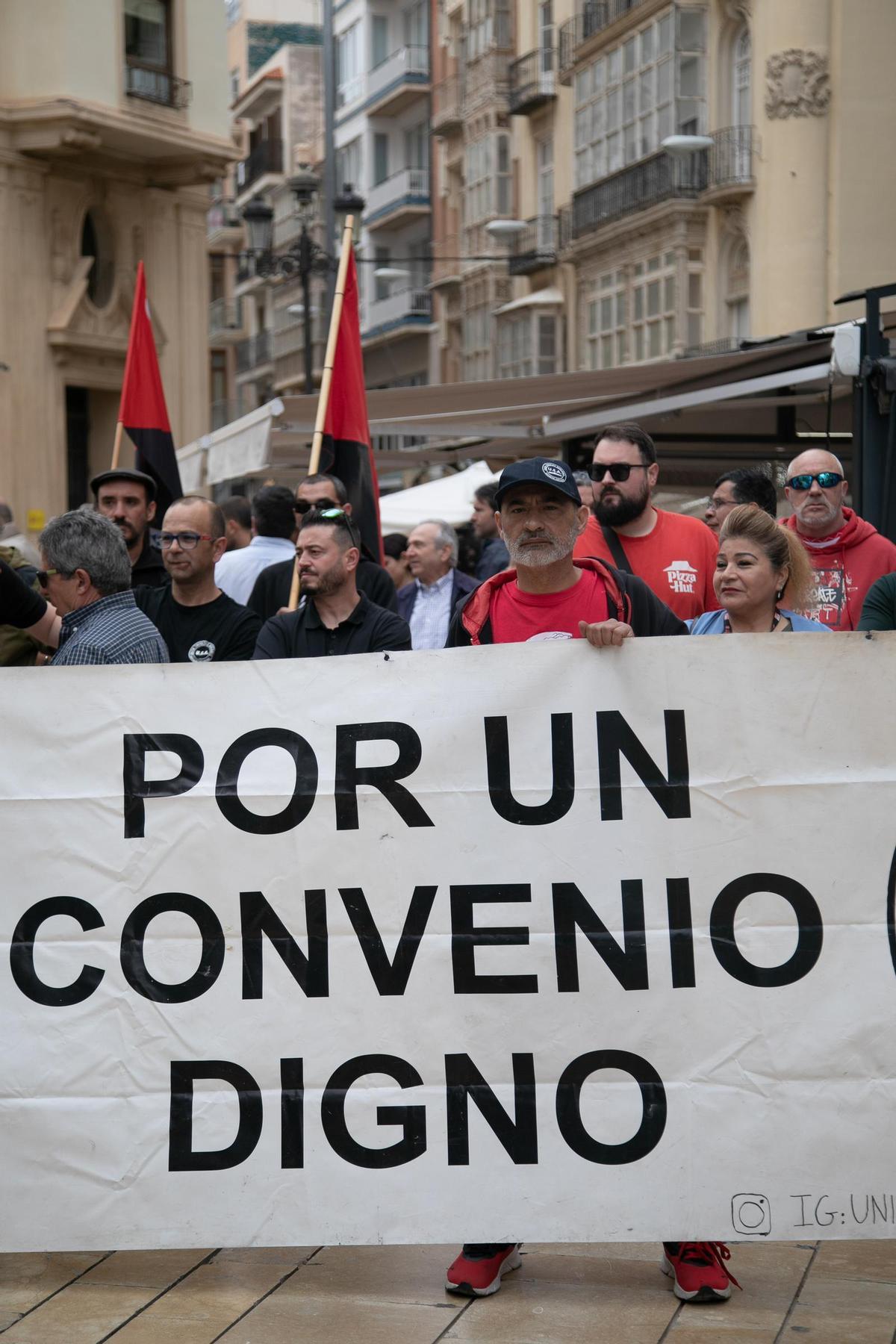 La manifestación por el Día del Trabajador en Cartagena, en imágenes