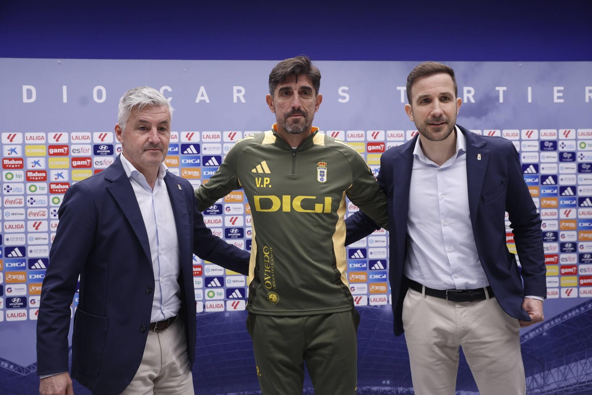 Primer entrenamiento de Paunovic en el Real Oviedo