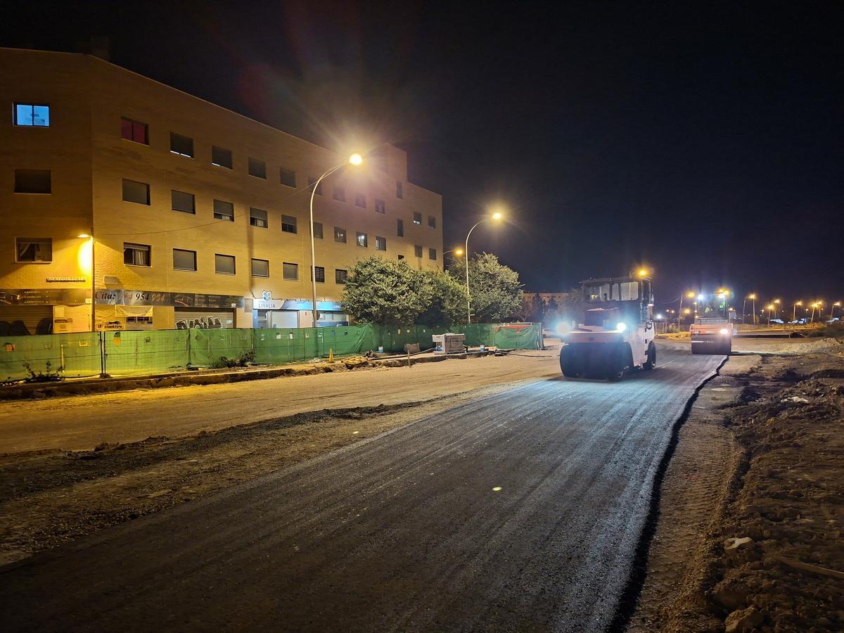 Actuaciones de pavimentación en la calle Pino Montano