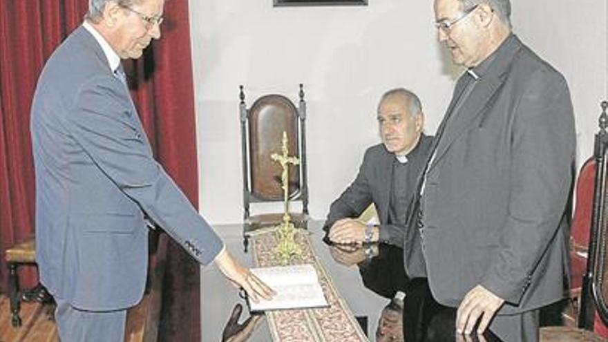 Antonio Chapado jura su cargo como secretario de la Diócesis Coria-Cáceres