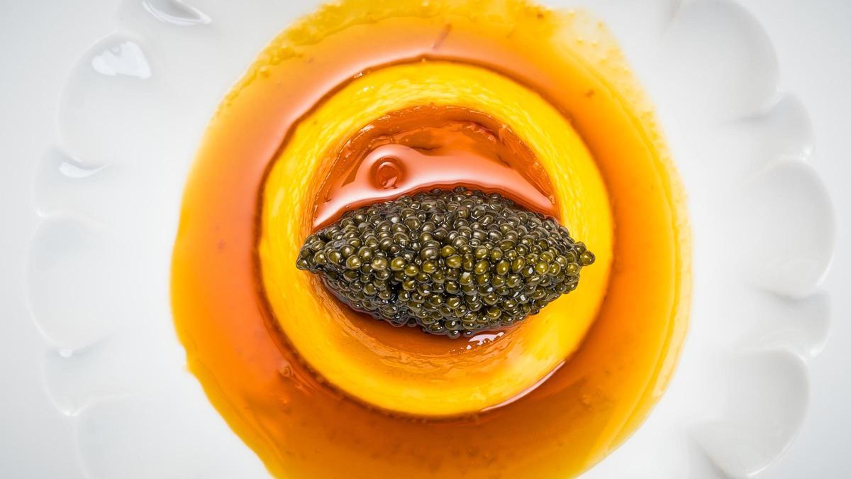 El flan con caviar de Ibai, en San Sebastián.