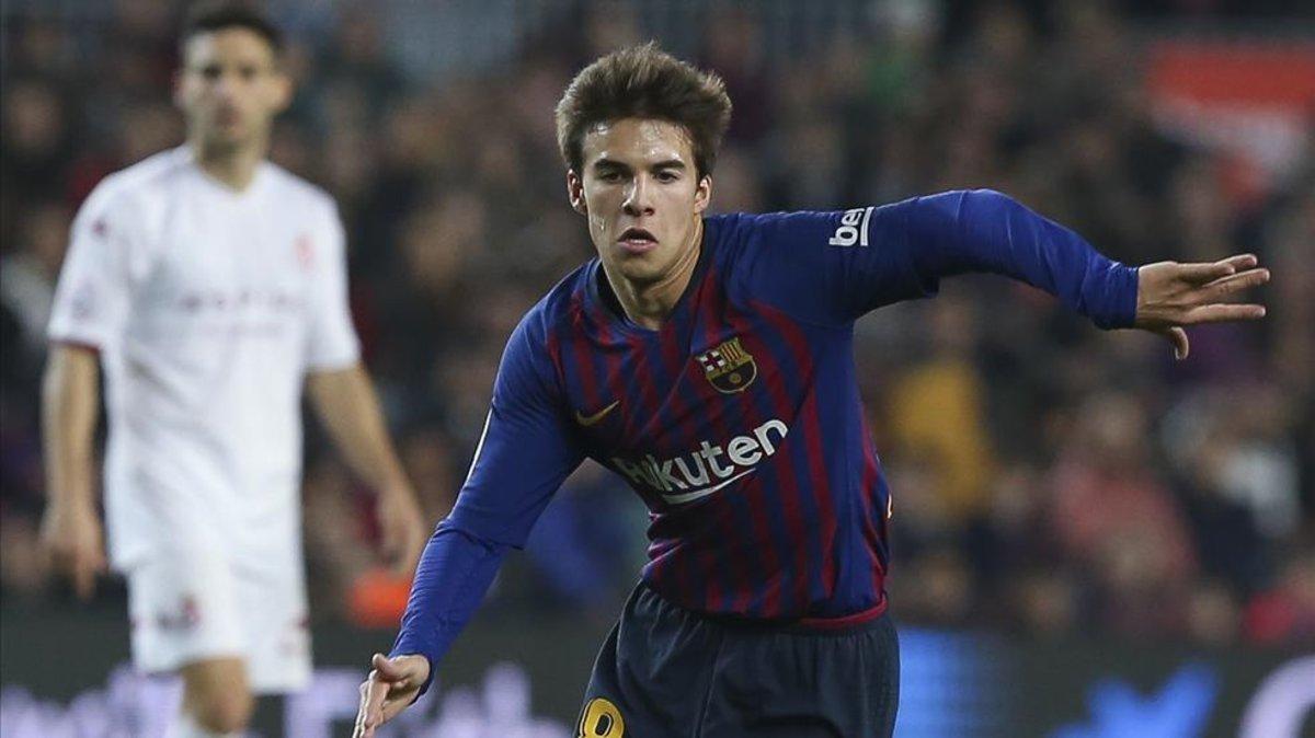 Riqui Puig brilló en su estreno oficial