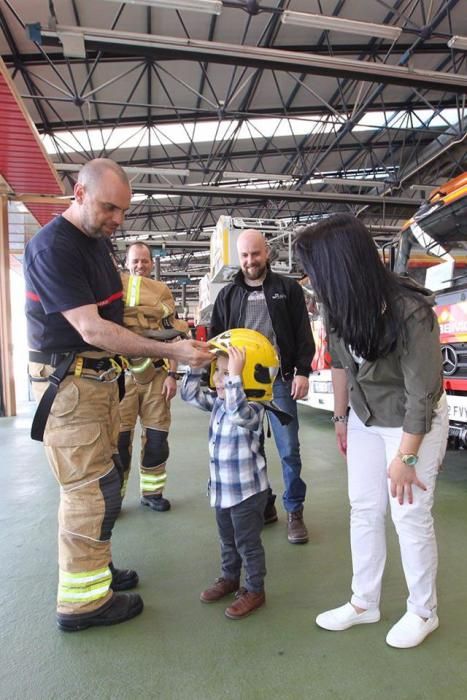 Lionel visita el parque de bomberos