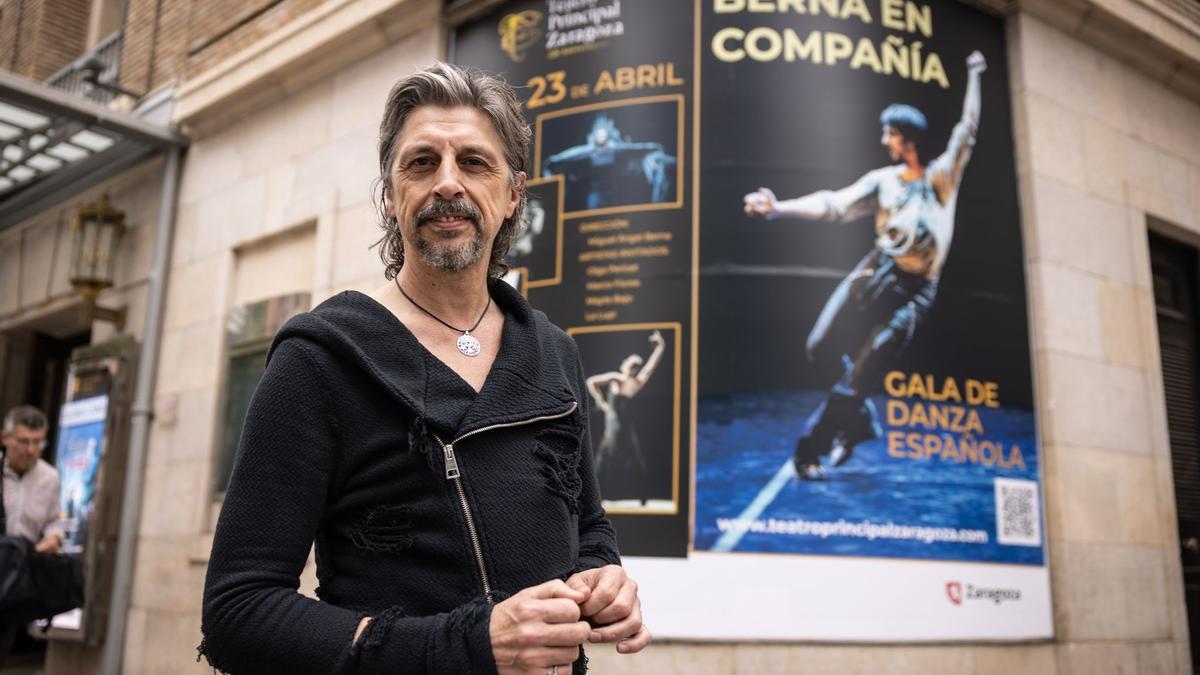 Miguel Ángel Berna se despide de los escenarios en el Teatro Principal de Zaragoza.