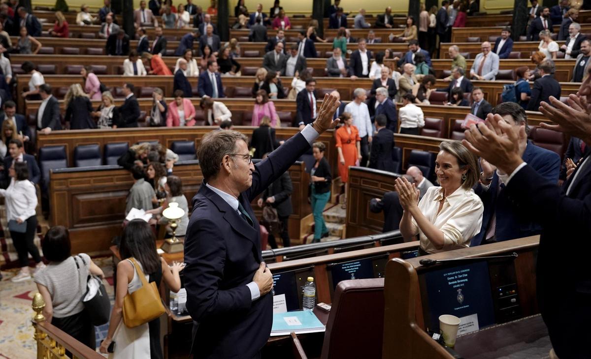 La segunda votación de la investidura de Feijóo, en imágenes