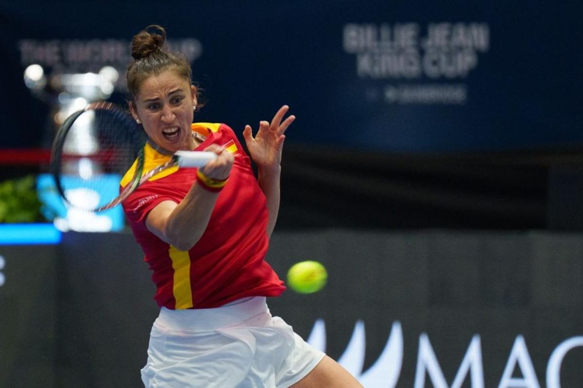 Sara Sorribes, con la selección española.