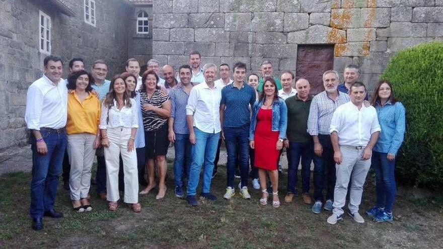 Alfonso Rueda presidió la reunión de los populares celebrada en Rodeiro.