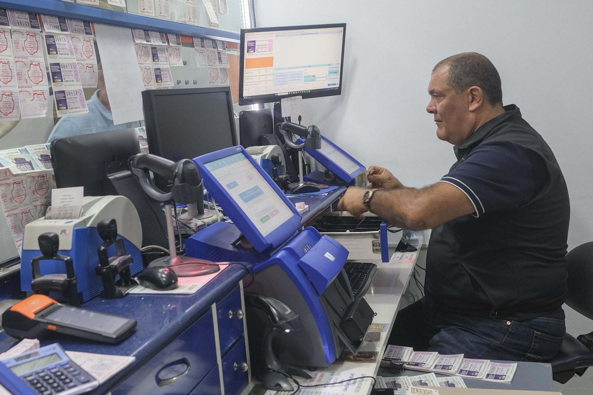 Comercio histórico: Administración de Loterías Nº1, El Timple Dorado