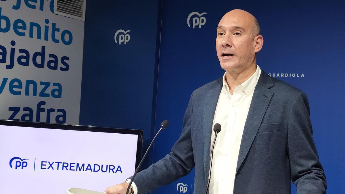 ¿Qué es la  prioridad nacional ? El pacto PP-Vox en Extremadura condiciona las ayudas sociales y de vivienda al  arraigo 