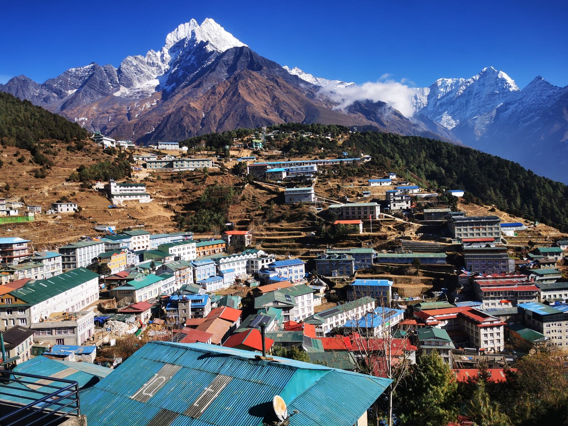 Cuarto día de la expedición castellonense al Himalaya: Everest View Point (3.962 m)