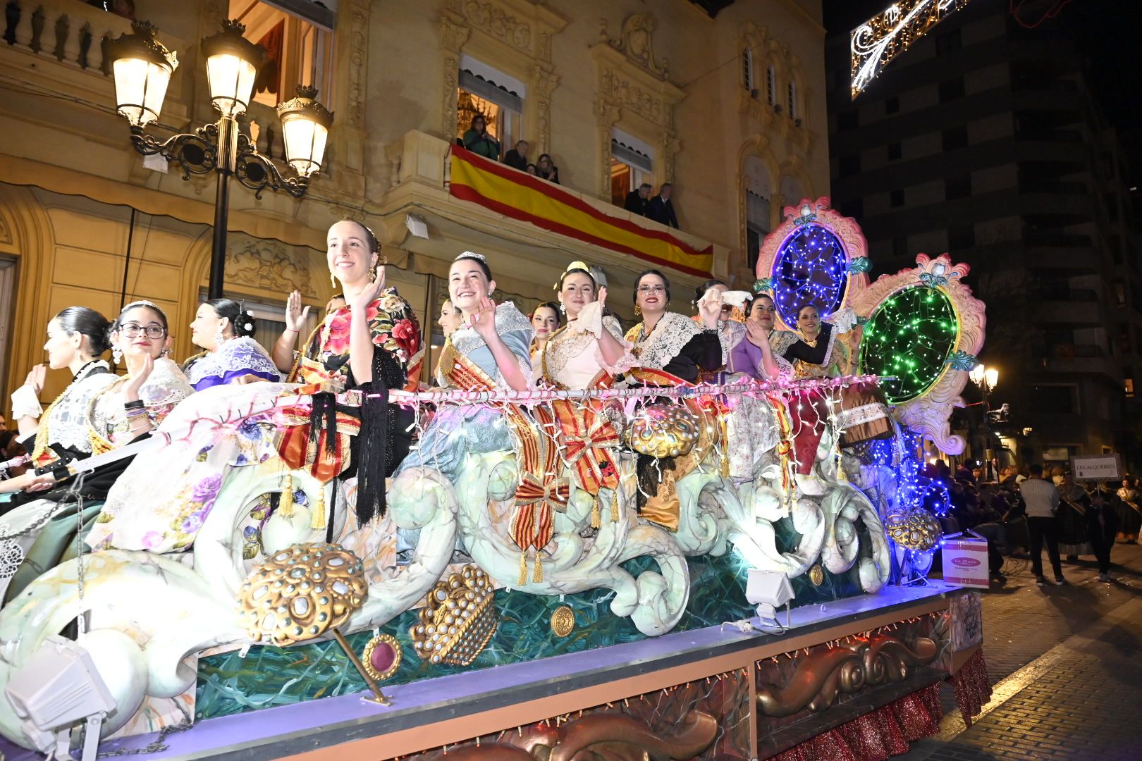 Galería de fotos: La cabalgata del Pregó emociona al público de Castelló