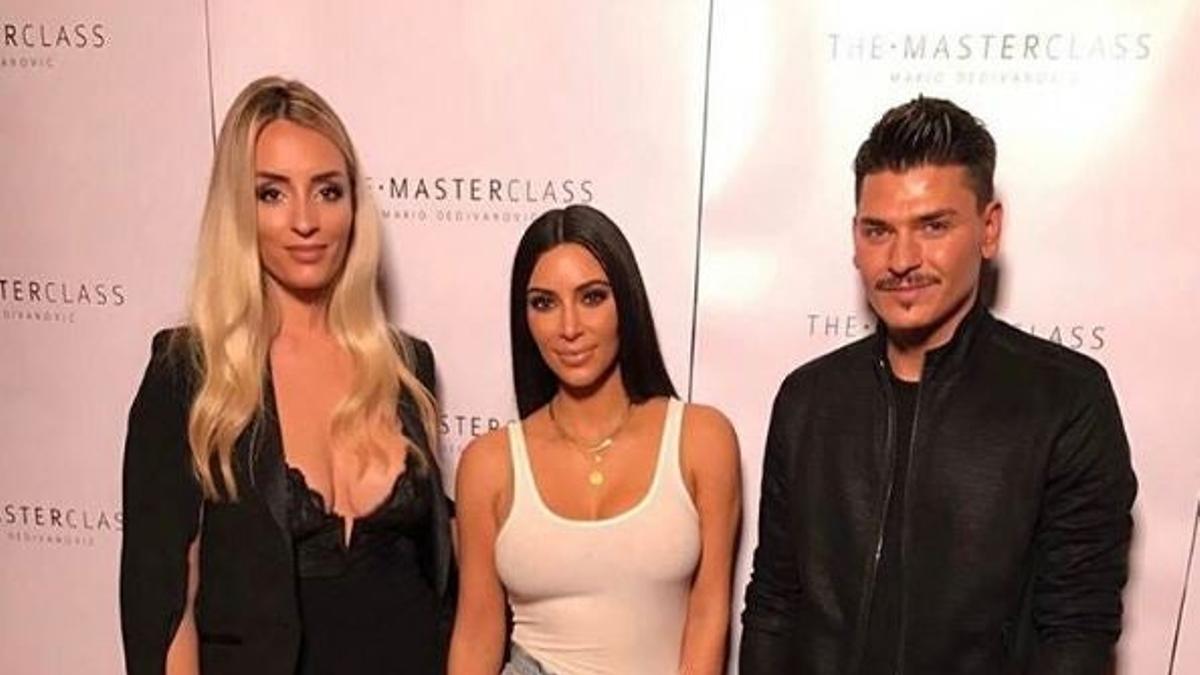 Kim Kardashian junto a Mario Dedivanovic en Dubái
