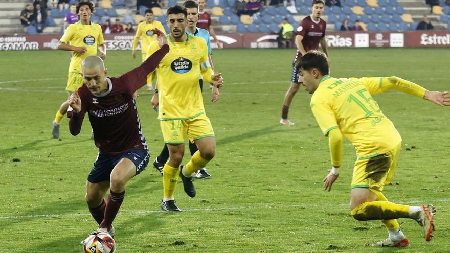 4-1 | El Fabril paga la novatada en Pontevedra