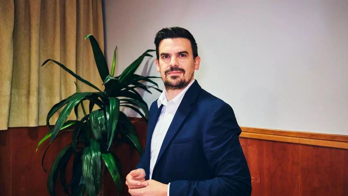 Santi Amaro, candidato del PP a la Alcaldía de Mérida en las elecciones municipales de 2027.