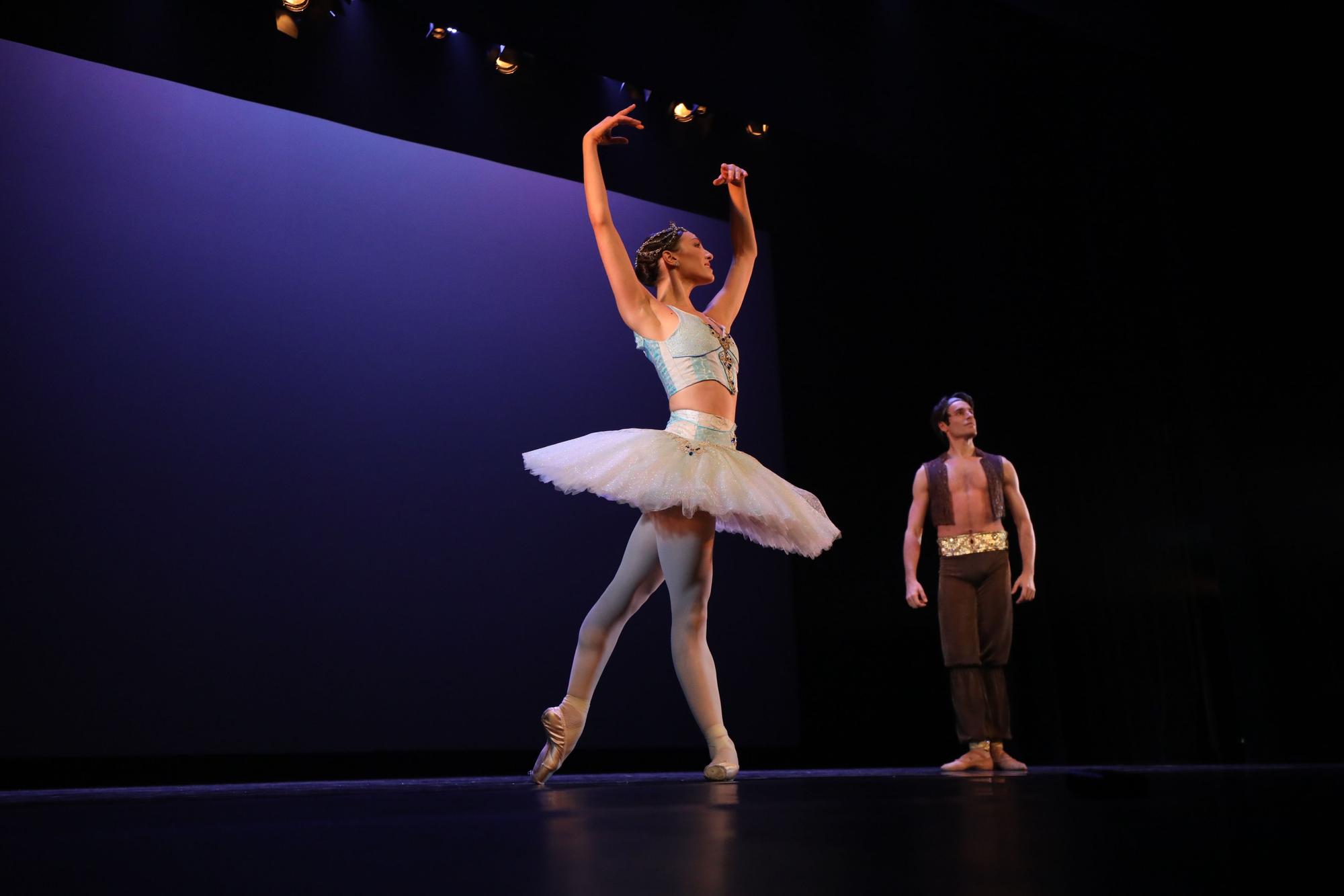 Gala de danza Las dos orillas en el Teatro Principal