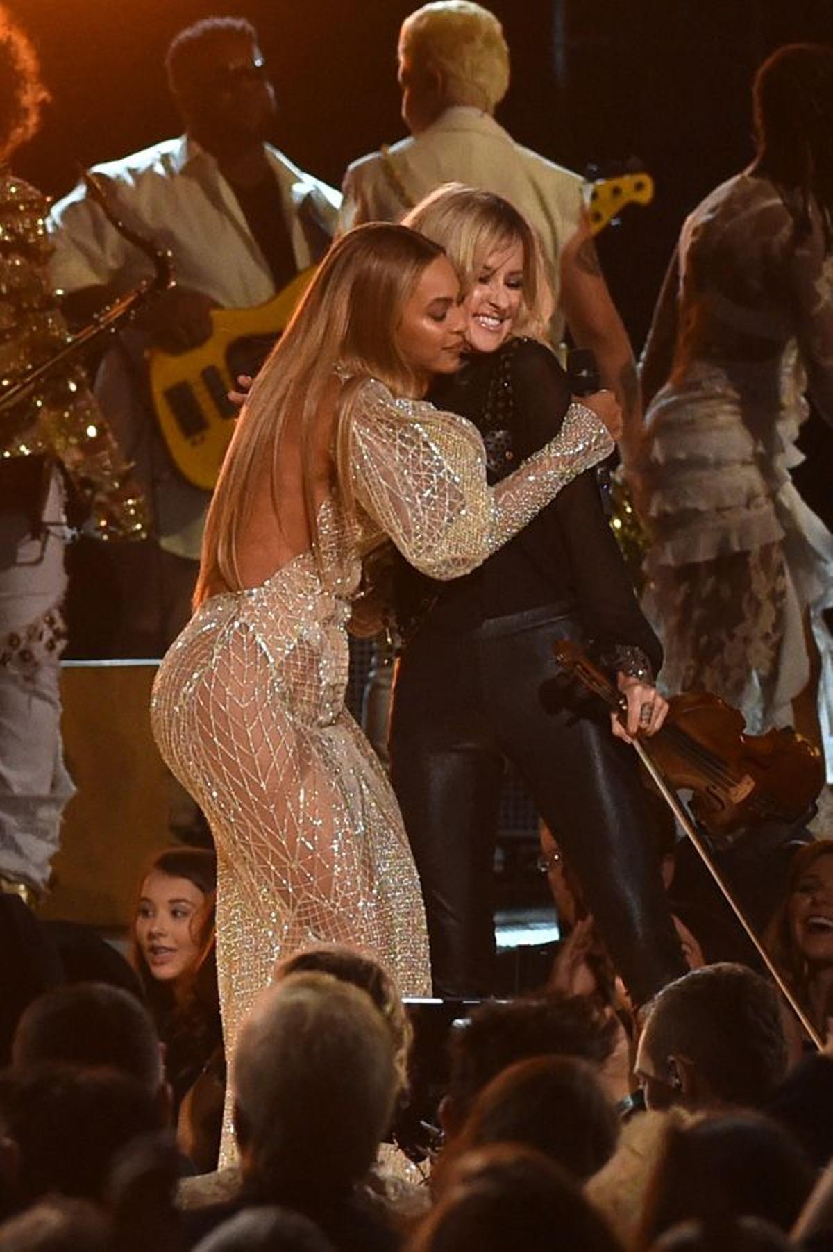 Premios CMA Música Country: Beyoncé