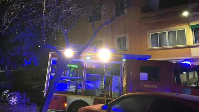 Vídeo | Incendio de una vivienda en Cáceres