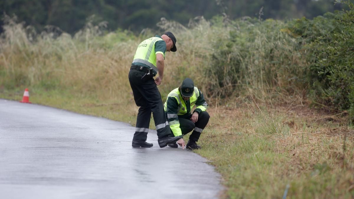 Reconstrucción del accidente mortal en Xove: La Guardia Civil toma medidas para cotejarlas con las del día del siniestro