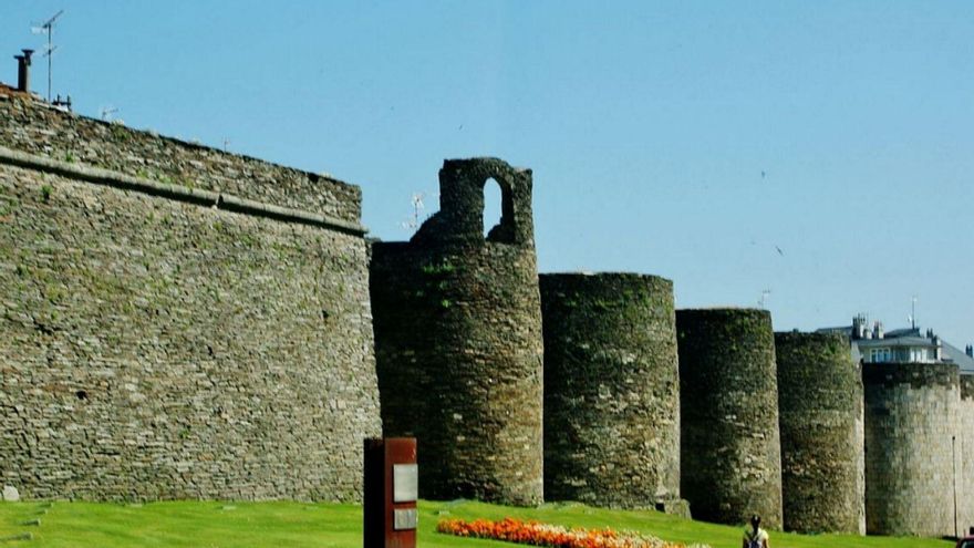 Esta es la localidad de Galicia que conserva una muralla romana única en el mundo