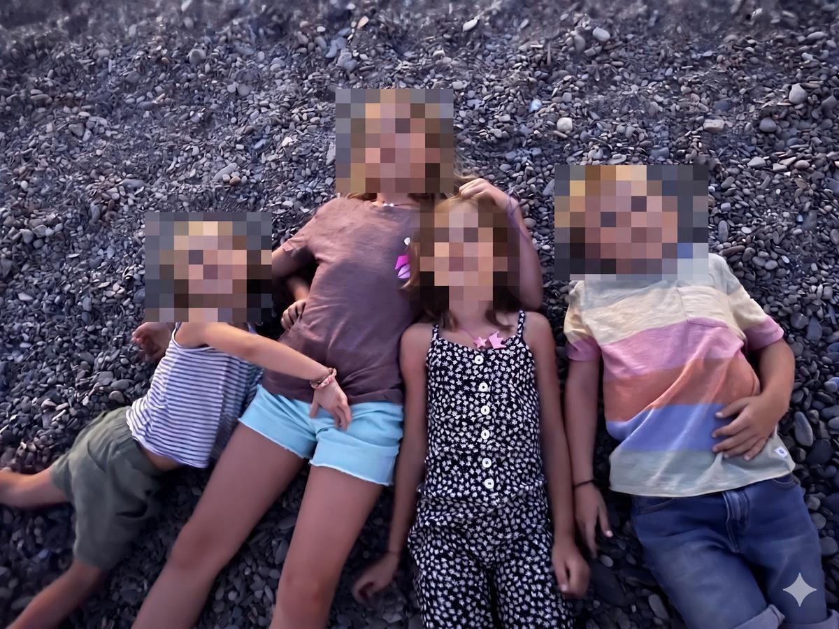 Els menors el dia de l'atac a la platja de Cadaqués.