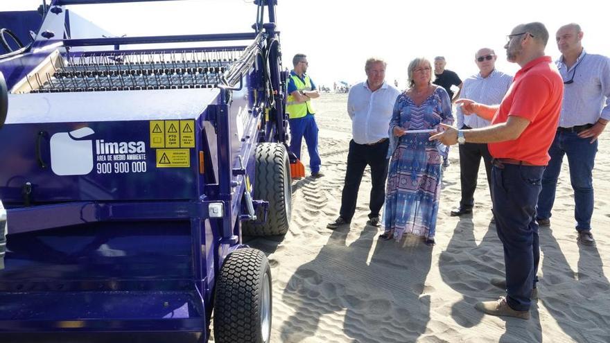 La nueva maquinaria de limpieza para las playas