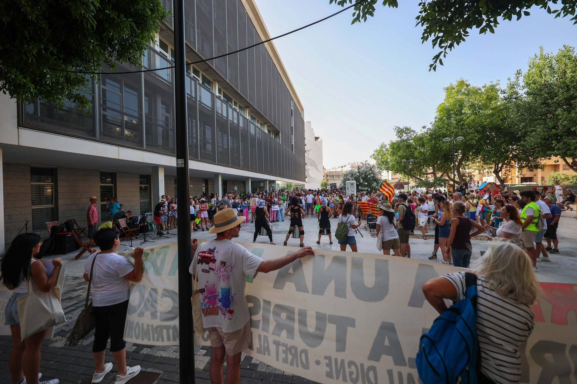 Manifestación contra la masificación turística en Ibiza