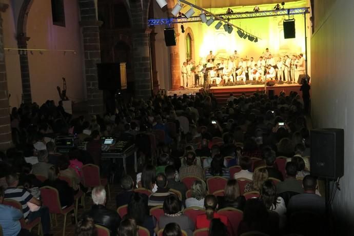 Calicanto en el Convento Santo Domingo de la Villa de Teguise con Voces Solidarias