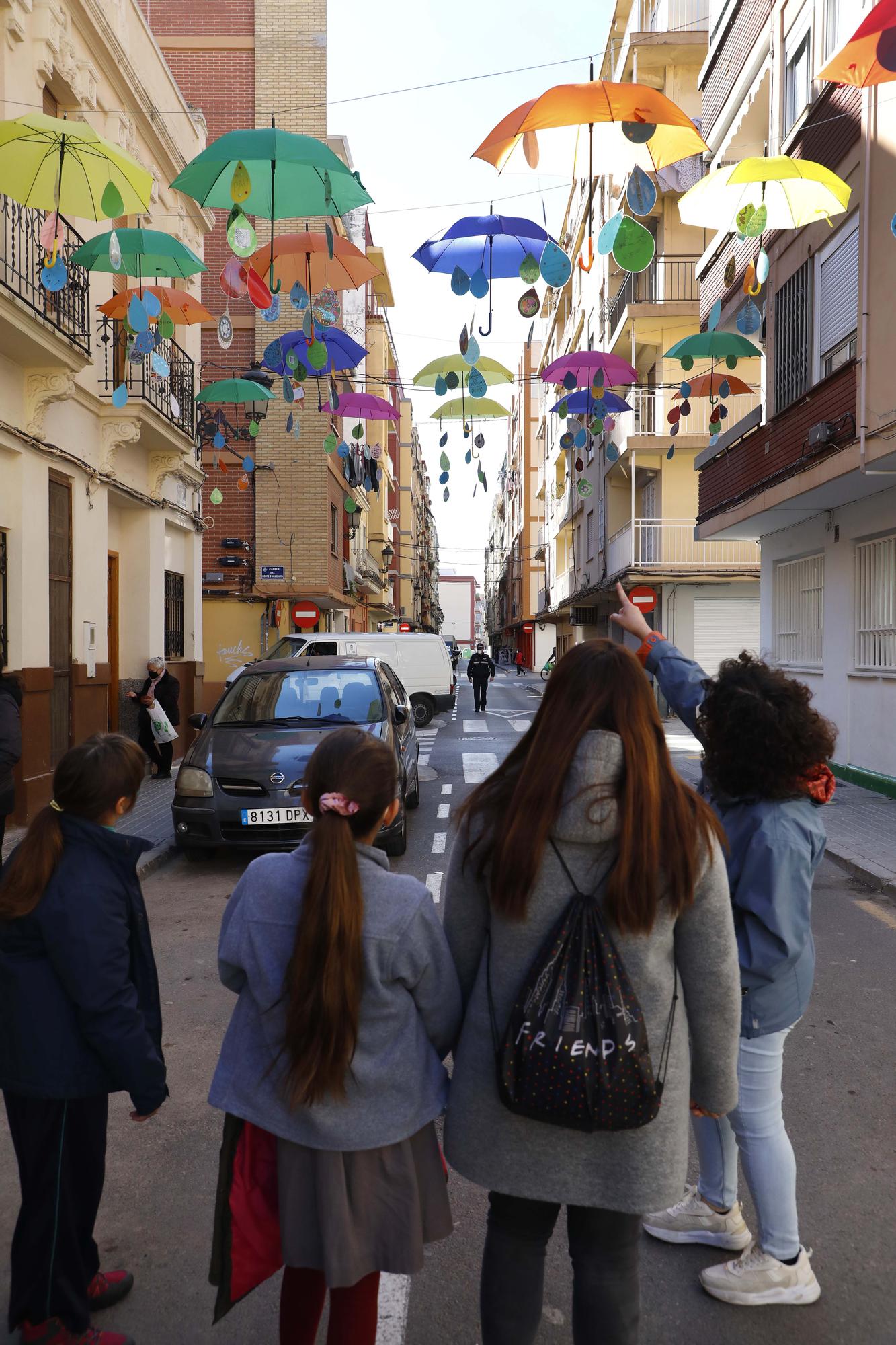 Pluja de desitjos pel Dia de la Pau