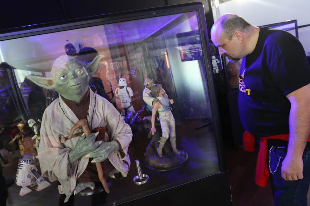 Exposición de Star Wars en el Palmeral en beneficio de la Fundación Andrés Olivares.