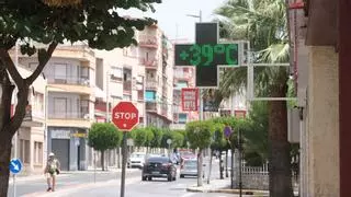 Aemet mantiene la alerta por temperaturas de 40 grados en la provincia de Alicante