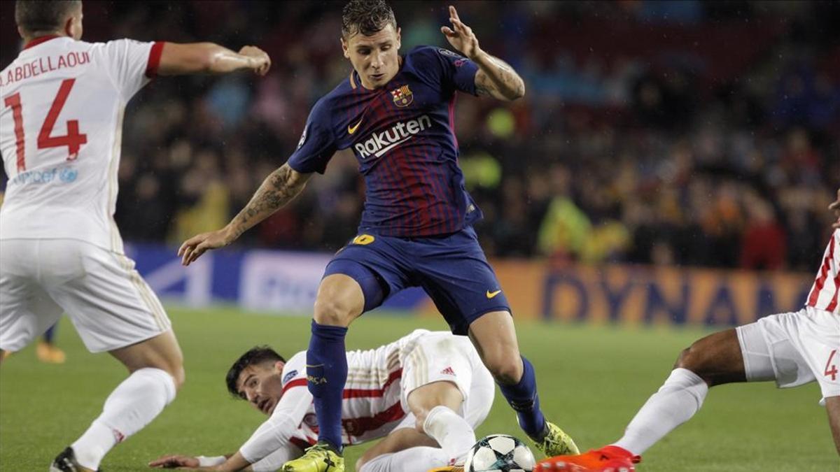 Lucas Digne se estrenó como goleador en Champions con el Barça