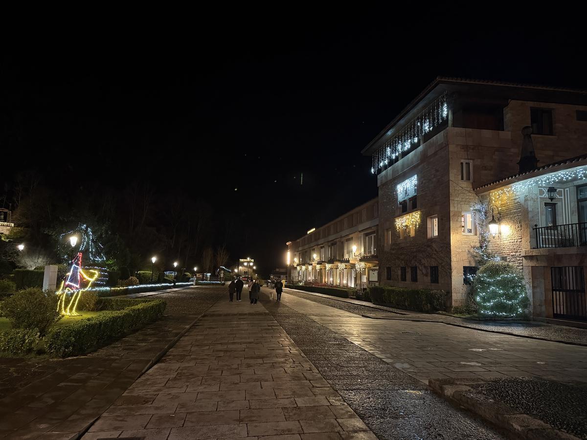 Así de espectacular luce Covadonga por Navidad