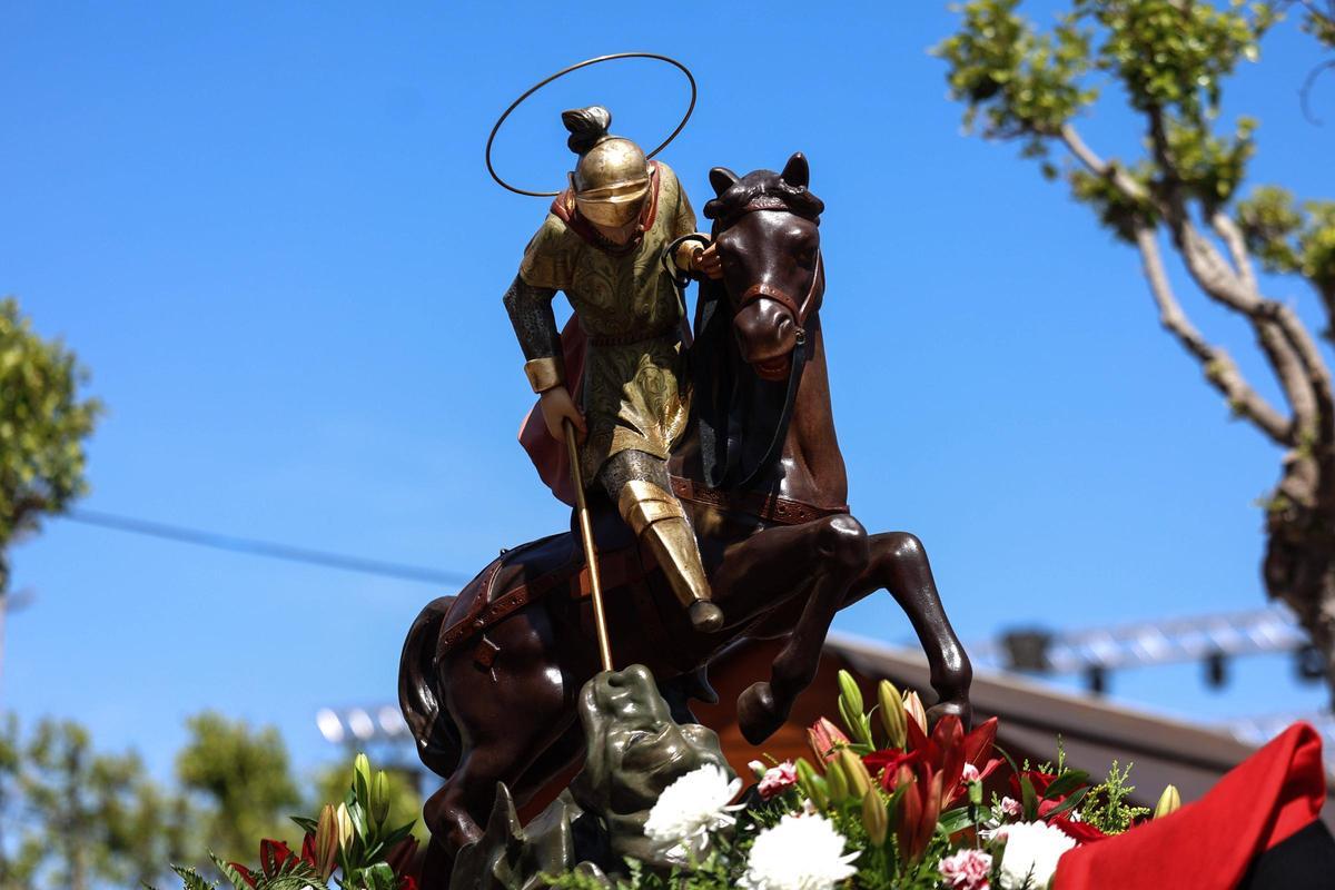 Procesión de Sant Jordi, quien derrotó al dragón.