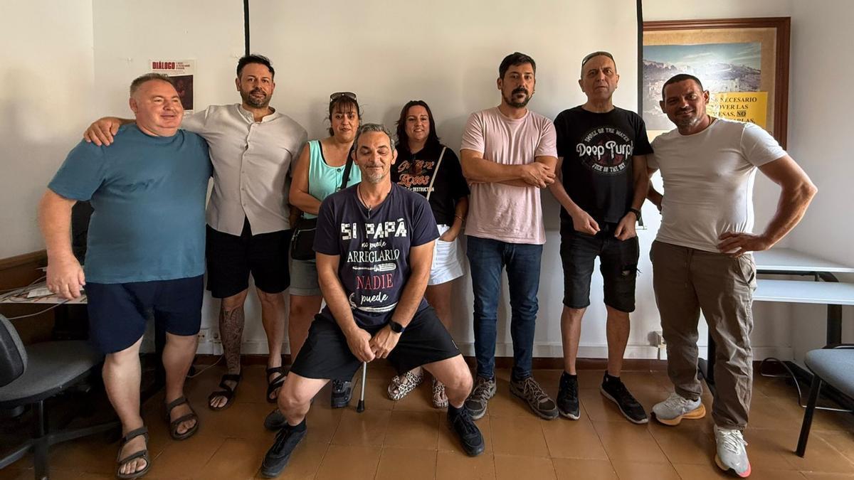 Roberto Rovira con parte de la representación sindical de la SAG.