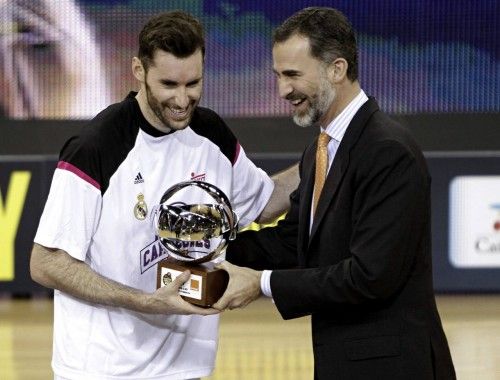 71-77. EL REAL MADRID RENUEVA SU CETRO COPERO TRAS UN FINAL DE INFARTO