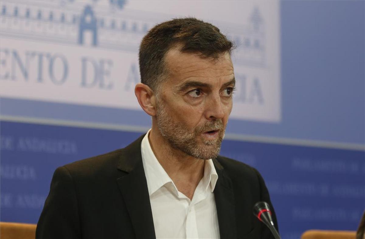 Antonio Maíllo deja su escaño y la coordinación de IU Andalucía